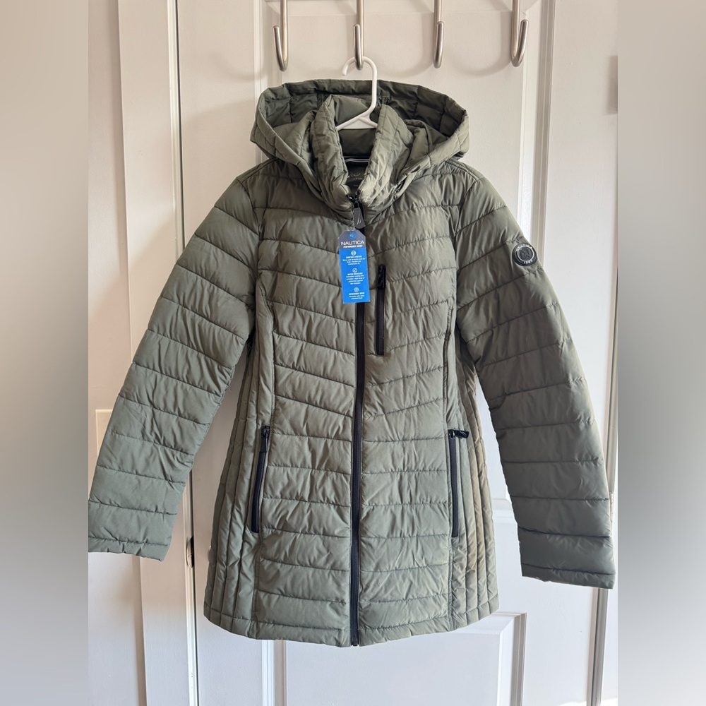 Nautica Women's Green Hooded Puffer Coat NWT